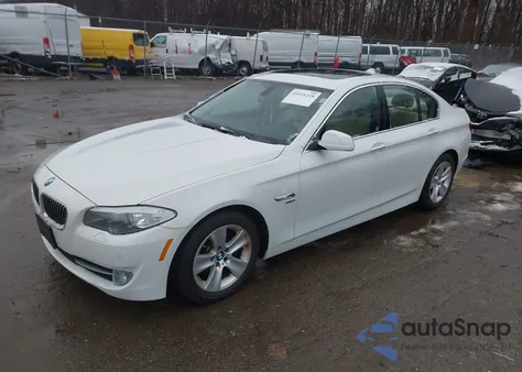 2012 BMW 528I xDrive из США, поврежденный, VIN WBAXH5C53CDW08469